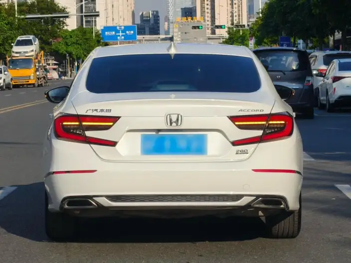 Honda Accord 2022 Model 260TURBO Deluxe Edition – фото 5