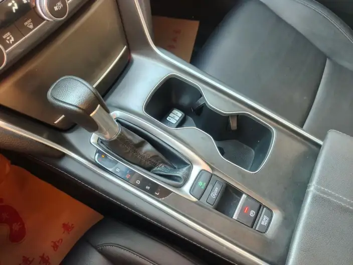 Honda Accord 2022 Model 260TURBO Deluxe Edition – фото 9