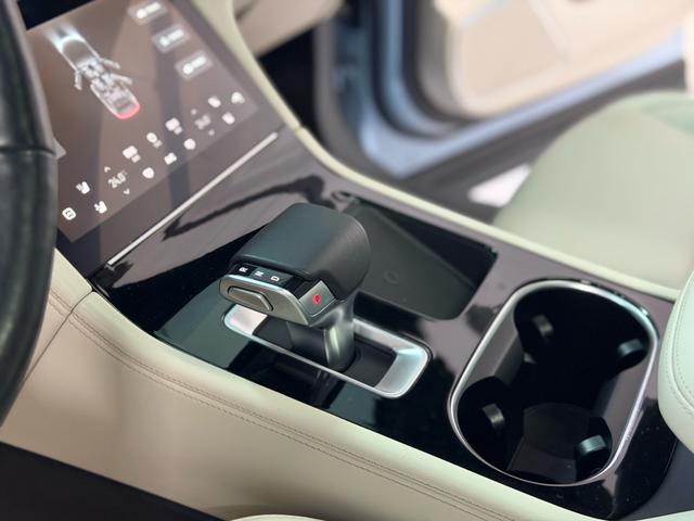 Li Auto ONE 2021 Range Extender 6-Seat – фото 17