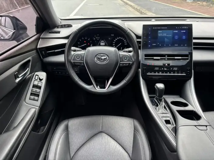 Toyota Avalon 2023 Model 2.5L Automatic Deluxe Edition – фото 8
