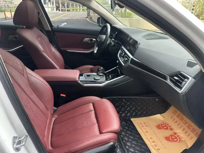 BMW 3 Series 2022 Model 320i Sports Set – фото 5