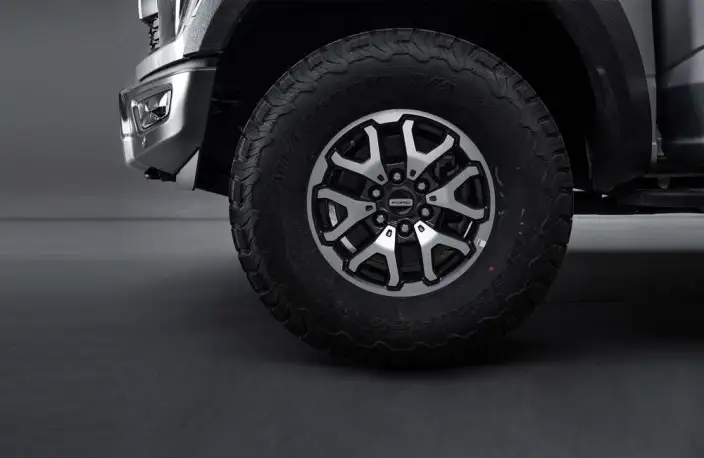 Ford F-150 Raptor 2023 Model 3.5T Automatic 4WD 5 seat Parallel Imported – фото 6