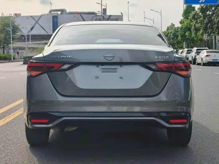 Nissan Sylphy 2023 Model 1.6L CVT Yuexiang Edition – фото 5