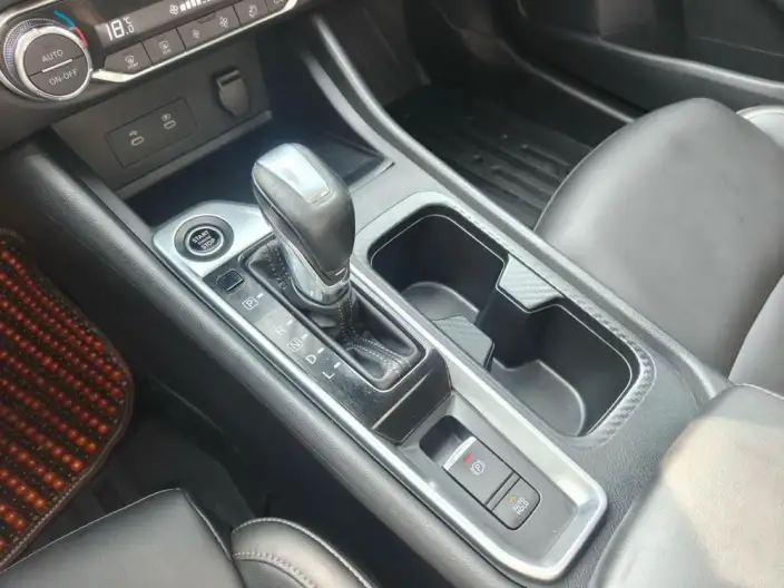 Nissan Sylphy 2023 Model 1.6L CVT Yuexiang Edition – фото 9
