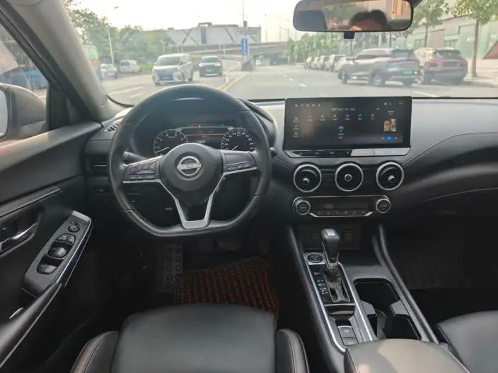 Nissan Sylphy 2023 Model 1.6L CVT Yuexiang Edition – фото 10