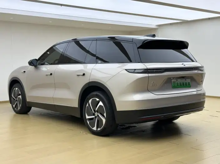 NIO ES8 2023 Model 75kWh