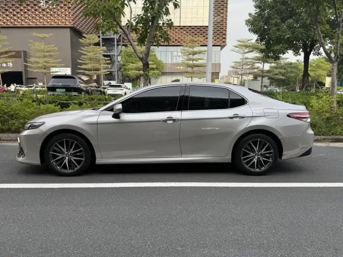 Toyota Camry 2021 Model 2.5G Deluxe Edition – фото 3