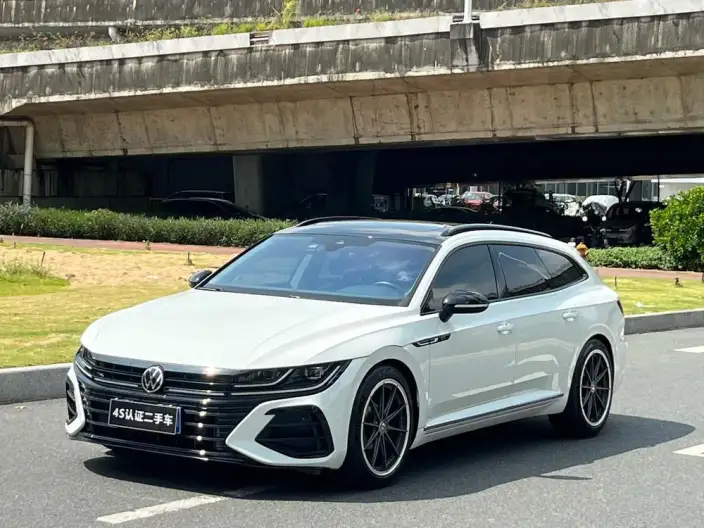 Volkswagen CC 2023 Model Hunting vehicle 380TSI Hunting Heart Edition