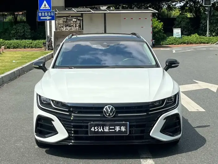 Volkswagen CC 2023 Model Hunting vehicle 380TSI Hunting Heart Edition
