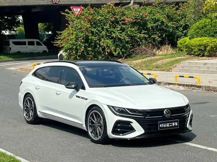 Volkswagen CC 2023 Model Hunting vehicle 380TSI Hunting Heart Edition