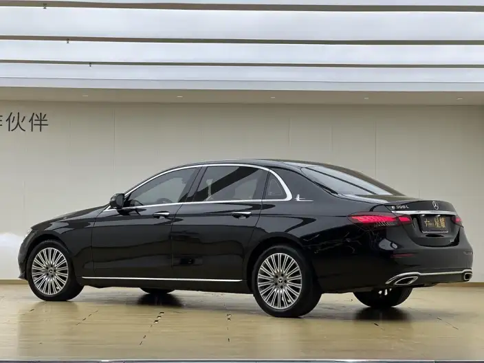Mercedes-Benz E-Class 2023 Model Facelift E 300 L Fashion Model sedan – фото 4