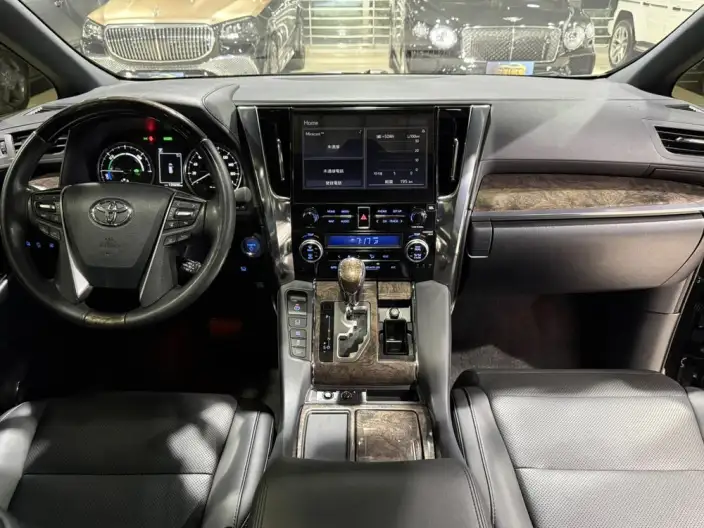 Elfa 2022 Model 2.5L Automatic 4WD 7 seat Parallel Imported – фото 10