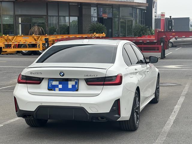 BMW 3 Series 2023 325Li M Sport Night Black Package – фото 10