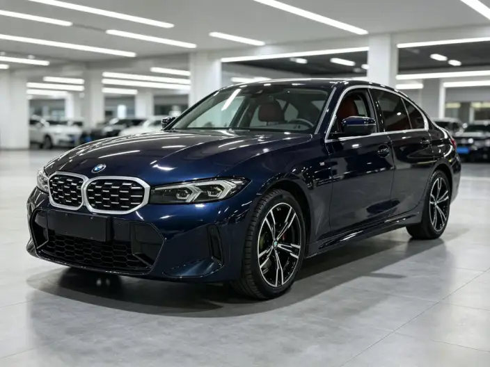BMW 3 Series 2022 Model 325i M Sports Set – фото 1