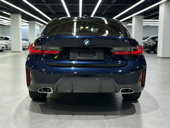 BMW 3 Series 2022 Model 325i M Sports Set – фото 5