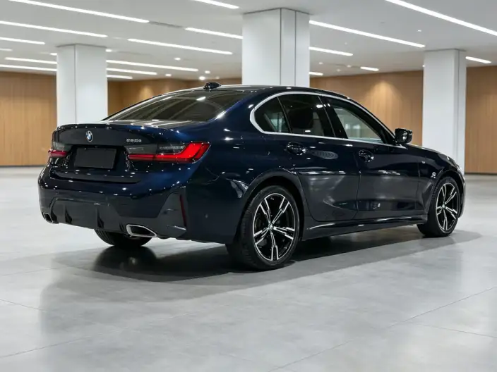 BMW 3 Series 2022 Model 325i M Sports Set – фото 6