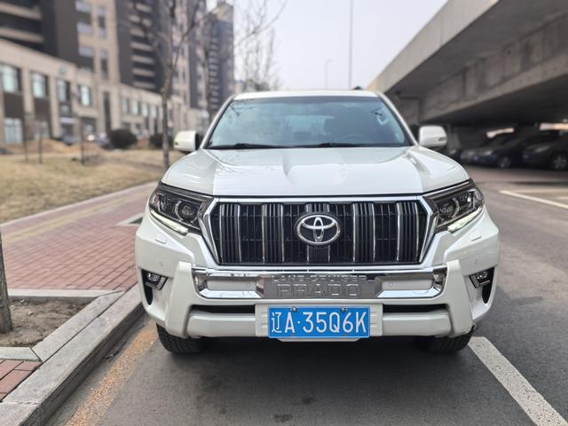 Toyota Prado 2018 3.5L Automatic TX-L – фото 2