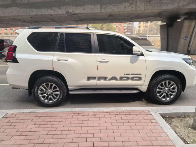 Toyota Prado 2018 3.5L Automatic TX-L – фото 5