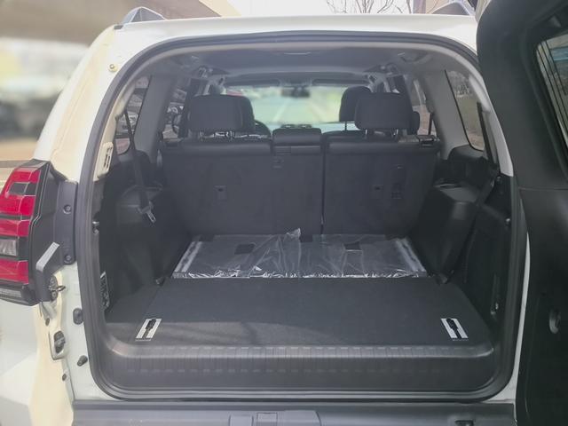 Toyota Prado 2018 3.5L Automatic TX-L – фото 18