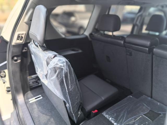 Toyota Prado 2018 3.5L Automatic TX-L – фото 19