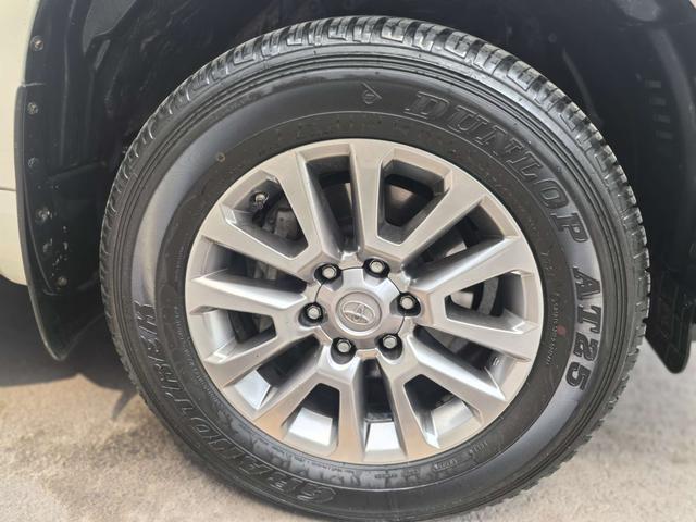 Toyota Prado 2018 3.5L Automatic TX-L – фото 21