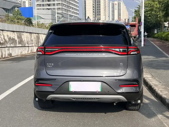 BYD Tang DM 2021 Model DM-i 1.5T 112KM Noble Model – фото 6
