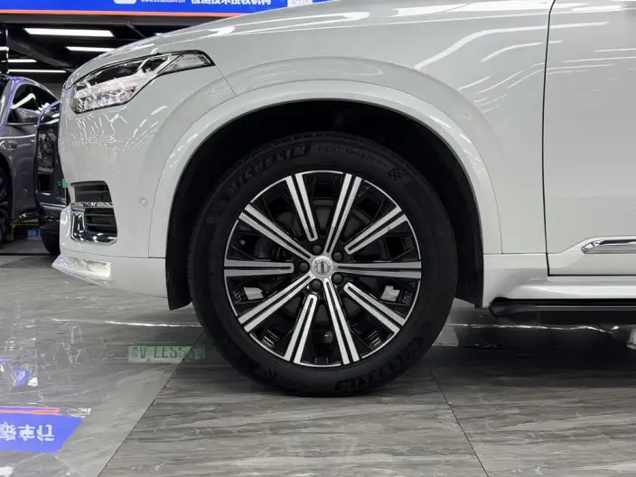 Volvo XC90 2022 Model B6 Smart Elegance Deluxe Edition 7 seat – фото 10