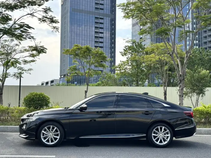 Honda Accord 2022 Model 260TURBO Deluxe Edition
