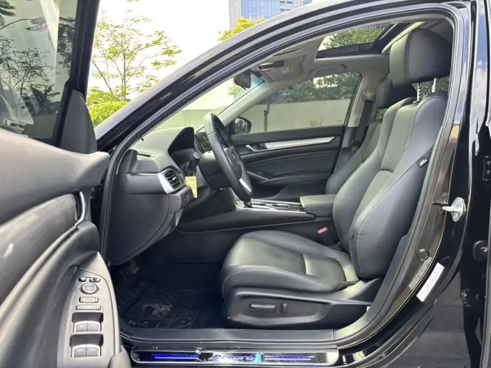 Honda Accord 2022 Model 260TURBO Deluxe Edition – фото 9