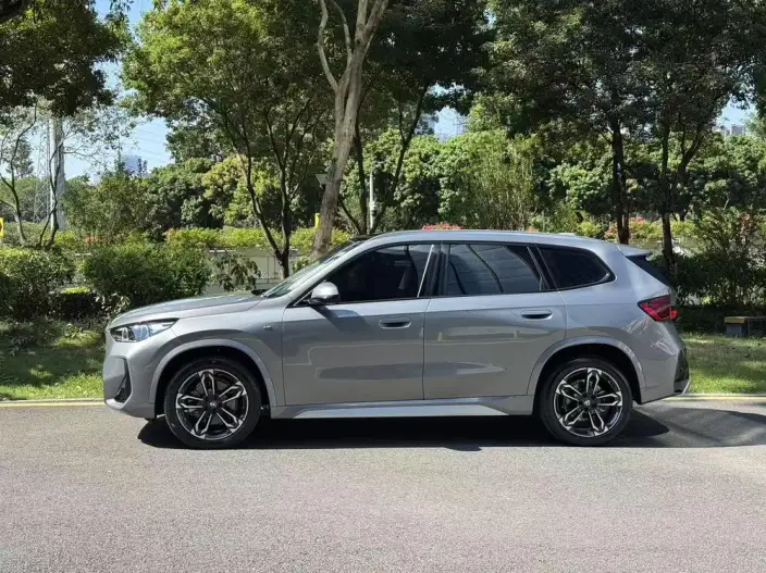 BMW X1 2023 Model sDrive25Li M Sports Set – фото 3