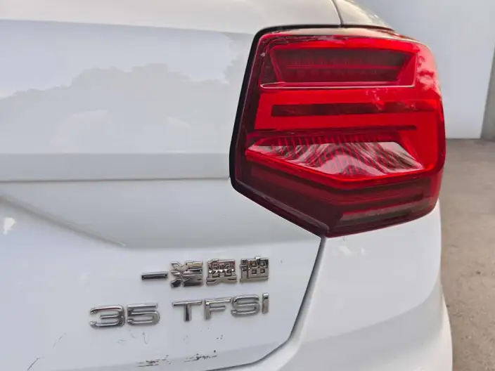 AUDI Q2L 2022 Model 35 TFSI Fashion Dynamic Model – фото 10