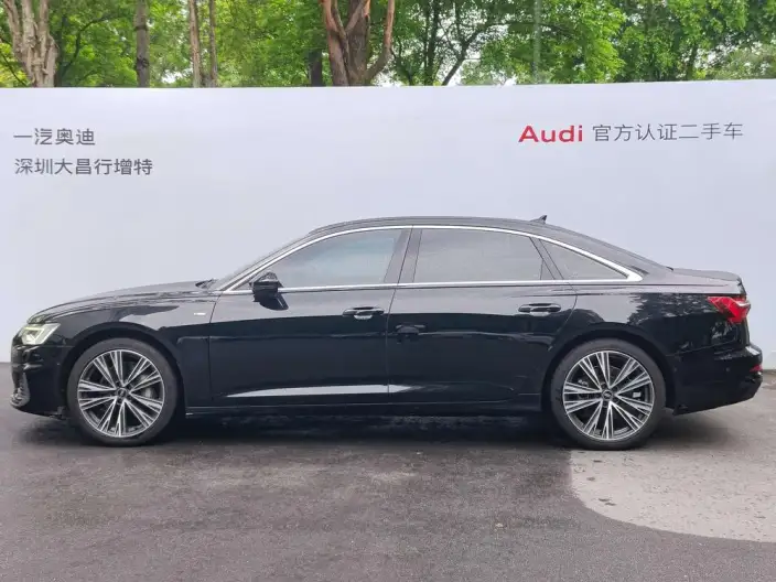 Audi A6L 2022 Model 45 TFSI quattro Exclusive Dynamic Model