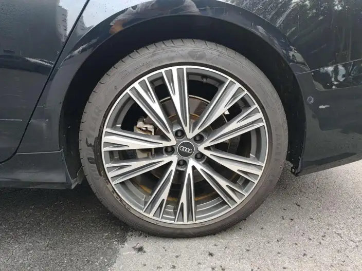 Audi A6L 2022 Model 45 TFSI quattro Exclusive Dynamic Model – фото 7