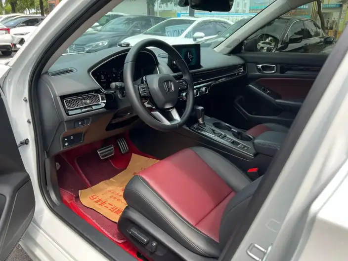 Model Ge 2023 Model 240TURBO CVT Exclusive Edition – фото 8