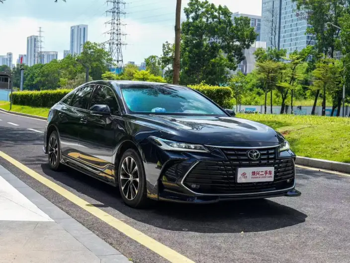 Toyota Avalon 2023 Model 2.0L CVT Deluxe Edition