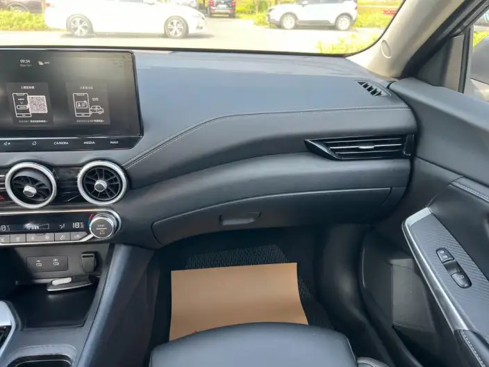 Nissan Sylphy 2023 Model 1.6L CVT Yuexiang Edition – фото 9