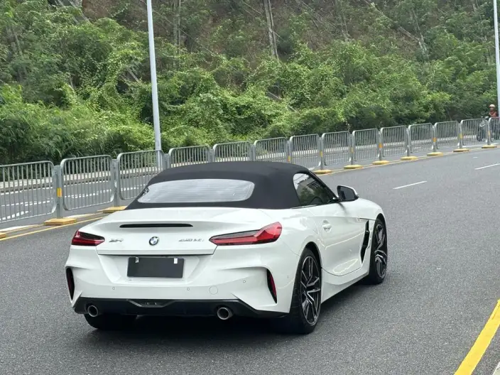 BMW Z4 2022 Model sDrive 25i M Sports Set – фото 6