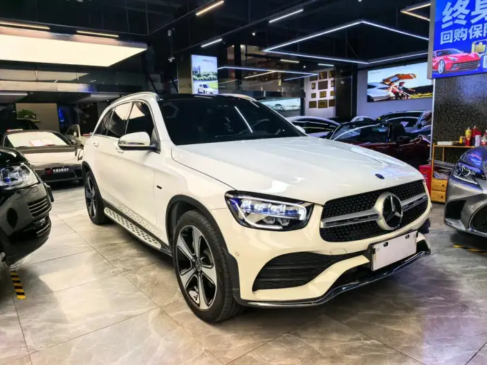 Mercedes-Benz GLC 2022 Model Facelift GLC 300 L 4MATIC Dynamic Model Collector Edition – фото 3