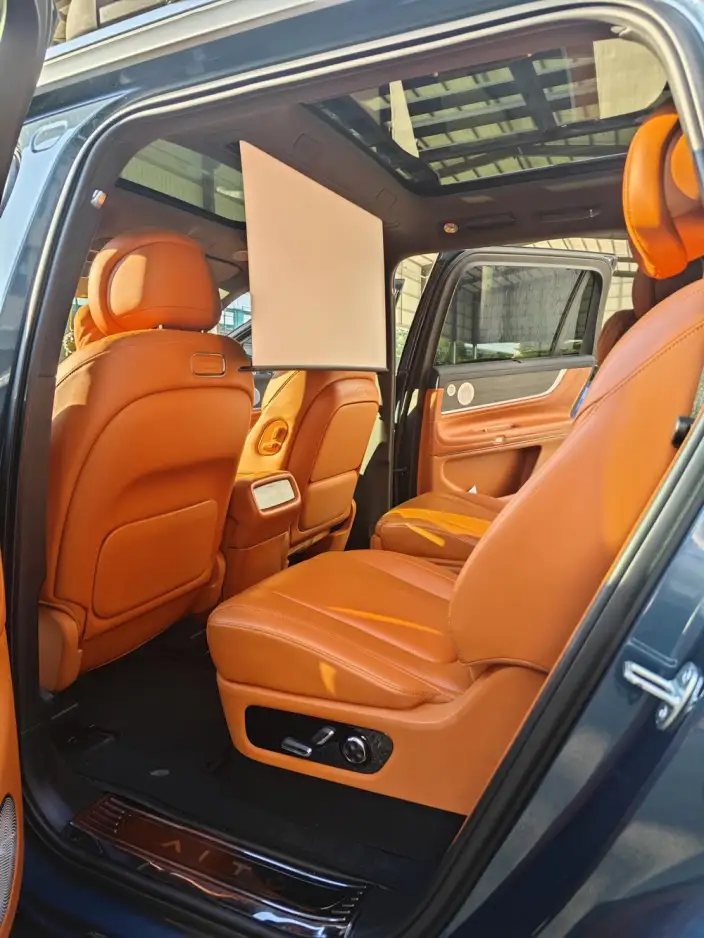 Aito M9 2024 Model Extended Range Ultra VI seat Edition – фото 10
