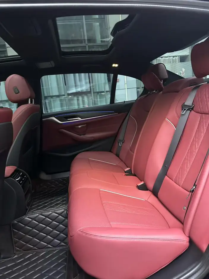 BMW 5 Series 2023 Model 530Li Leading Model M Sports Set – фото 10