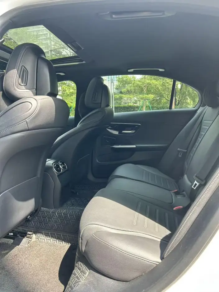 Mercedes-Benz C-Class 2023 Model Facelift C 200 L Sports Edition – фото 9