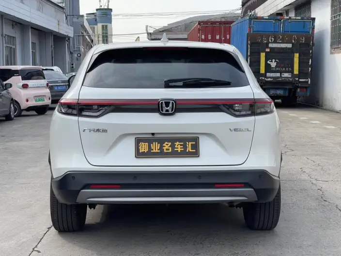 Honda Vezel 2023 Model 1.5L CVT Elite Edition – фото 5