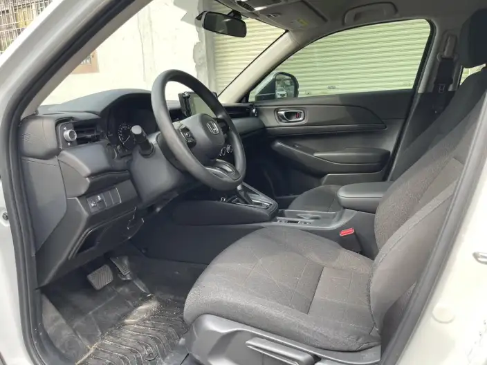 Honda Vezel 2023 Model 1.5L CVT Elite Edition – фото 8