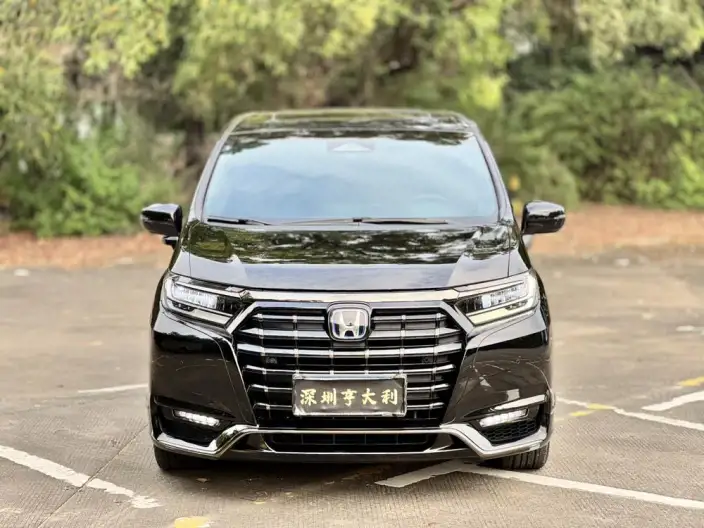 Honda Elysion 2024 Model 2.0L e:HEV Deluxe Edition
