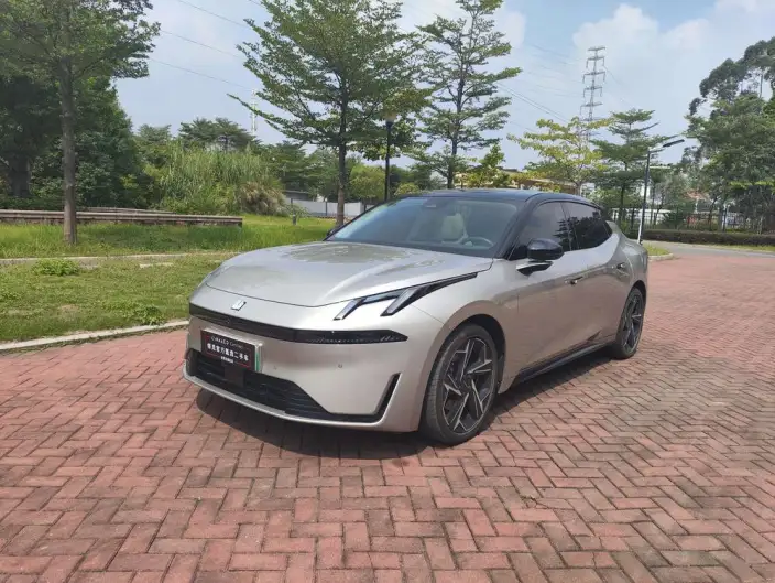 Lynk & Co 07 EM-P 2024 Model 126 Long Battery Life Pro Smart Driving Ultra – фото 1