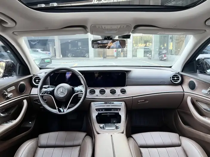 Mercedes-Benz E-Class 2021 Model Facelift E 260 L sedan – фото 7