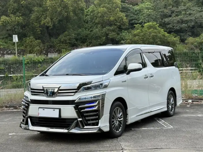 Vellfire 2021 Model Toyota Crown Hybrid 2.5L HV Premium Edition