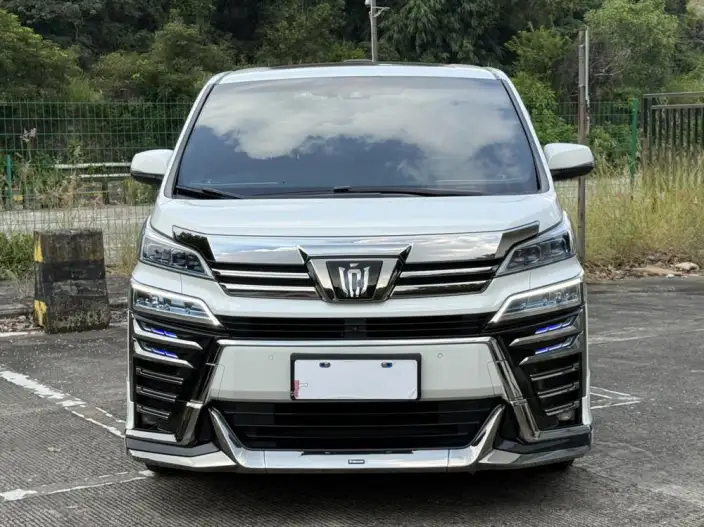 Vellfire 2021 Model Toyota Crown Hybrid 2.5L HV Premium Edition