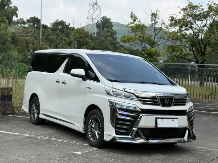 Vellfire 2021 Model Toyota Crown Hybrid 2.5L HV Premium Edition