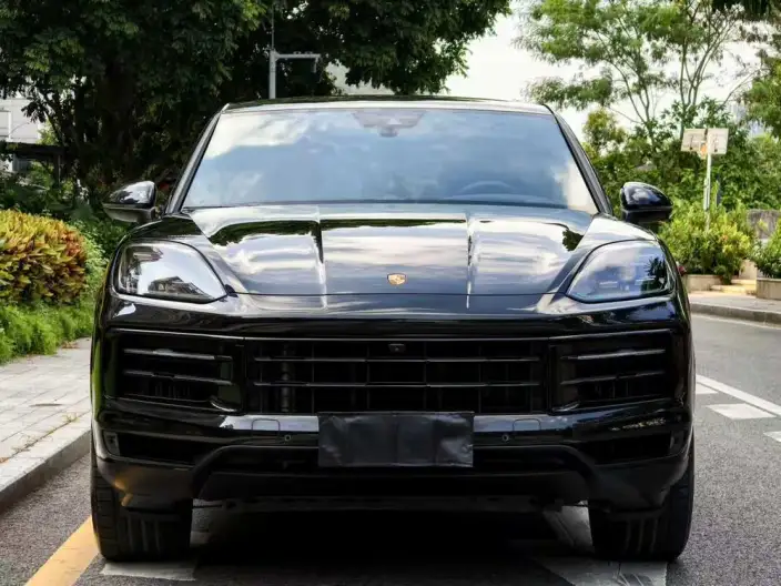 Cayenne Coupé 2024 Model Cayenne Coupé 3.0T